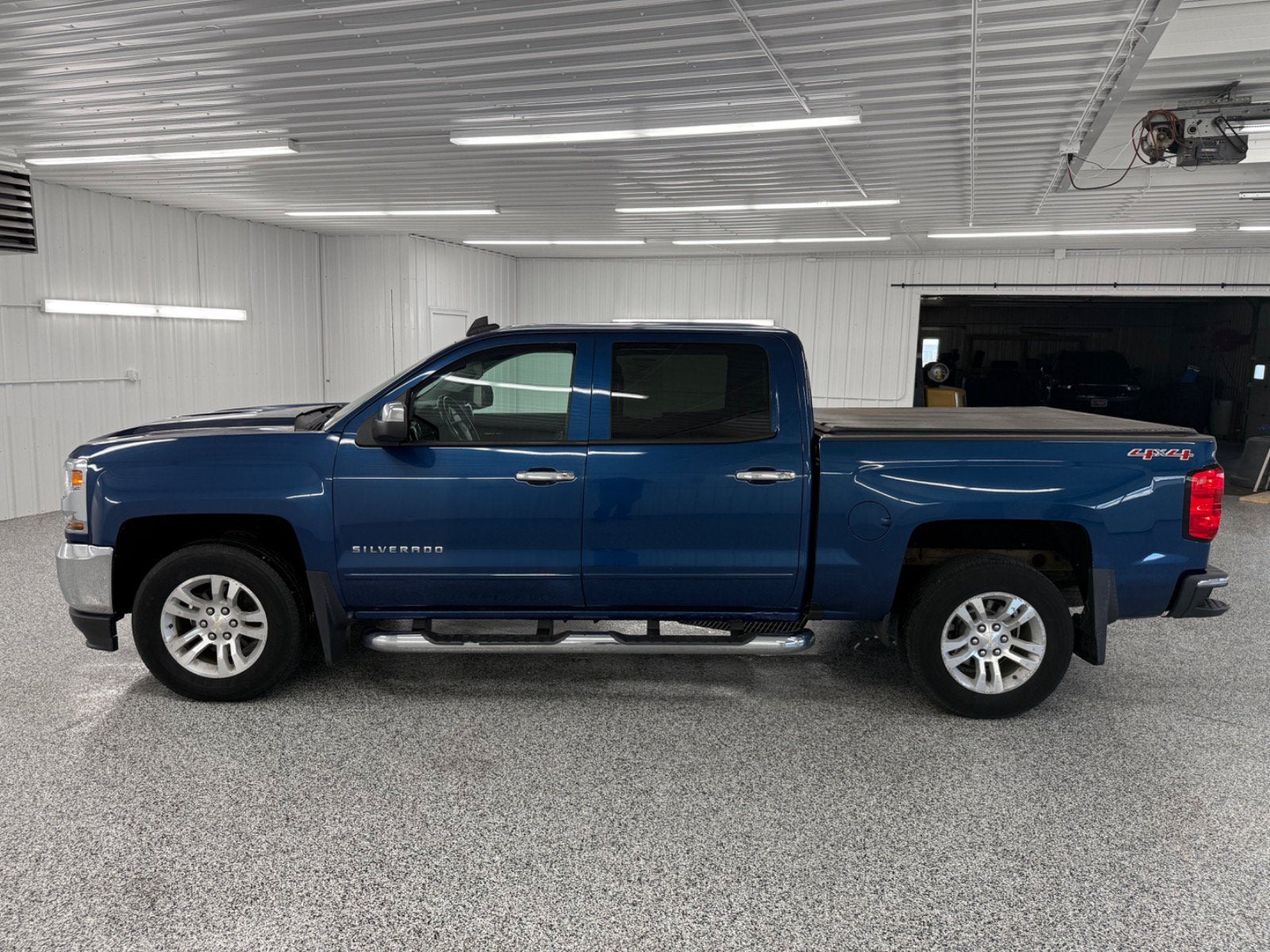 chevrolet silverado 1500 2017 3GCUKREC3HG294391 image chevrolet silverado 1500 2017 3GCUKREC3HG294391 image